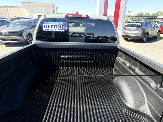 2027 Nissan Frontier SV