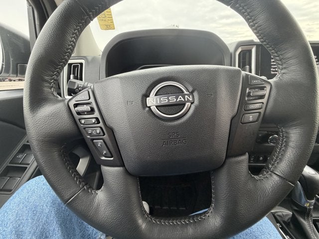 2025 Nissan Frontier SL