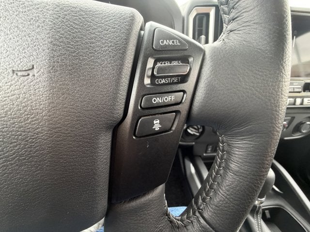 2025 Nissan Frontier SL