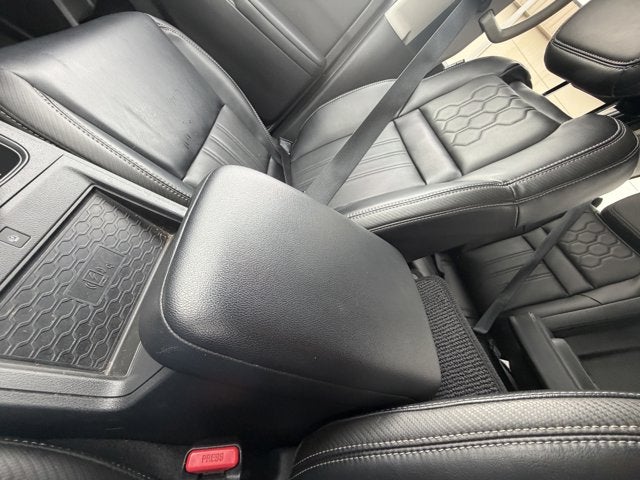 2025 Nissan Frontier SL