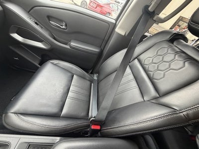 2025 Nissan Frontier SL