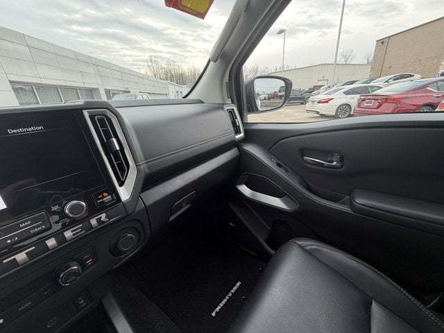 2025 Nissan Frontier SL