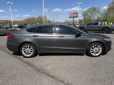 2020 Ford Fusion Hybrid SE