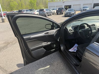 2020 Ford Fusion Hybrid SE