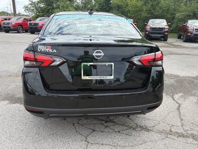 2025 Nissan Versa SV