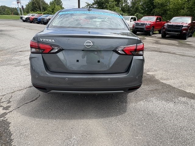 2025 Nissan Versa SV
