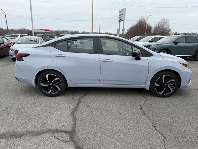 2025 Nissan Versa SR