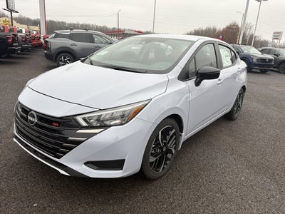 2025 Nissan Versa SR