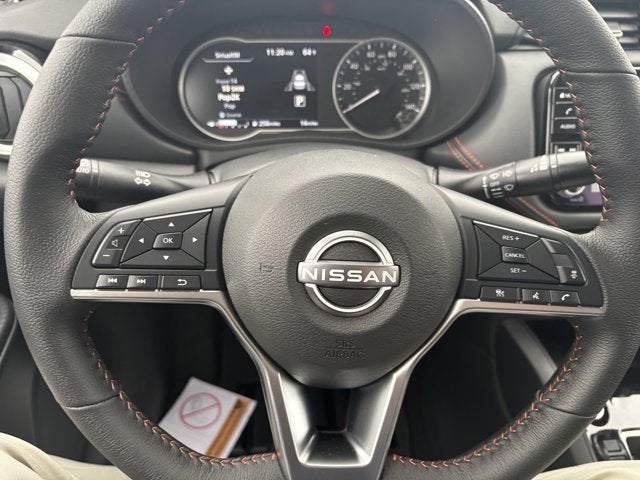 2025 Nissan Versa SR