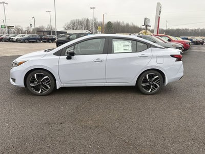 2025 Nissan Versa SR