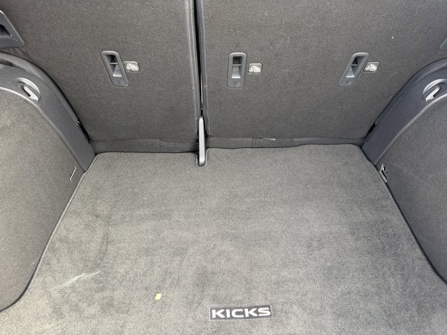 2021 Nissan Kicks S