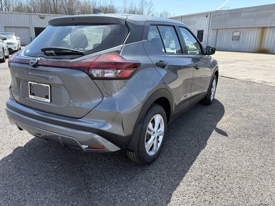 2025 Nissan Kicks Play S