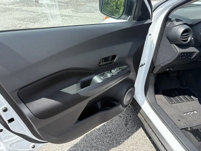 2025 Nissan Kicks Play S