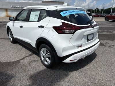2025 Nissan Kicks Play S