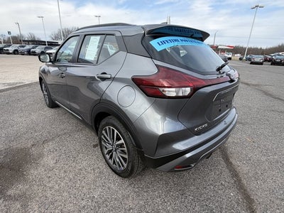 2024 Nissan Kicks SR