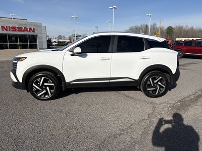 2025 Nissan Kicks SV