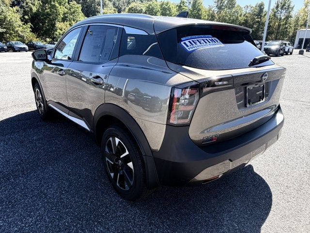 2027 Nissan Kicks SV