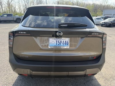 2025 Nissan Kicks SV