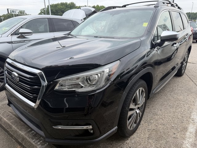 2019 Subaru Ascent Touring's photo