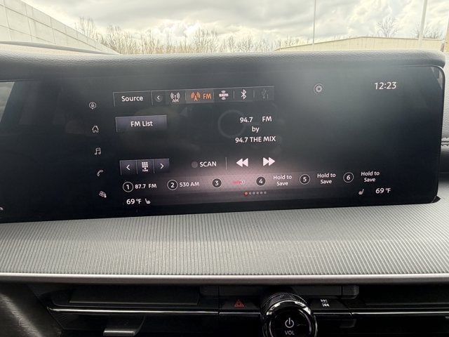 2025 Nissan MURANO SV