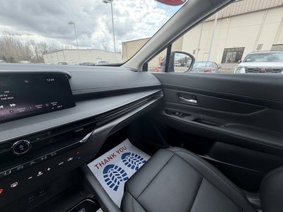 2025 Nissan MURANO SV