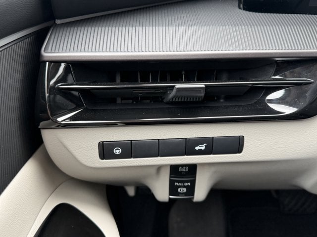 2025 Nissan Murano SV