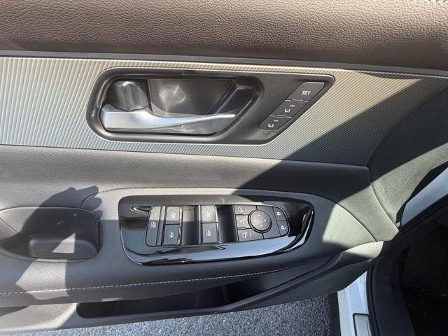 2026 Nissan Murano Platinum - Photo 17