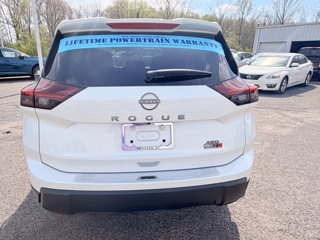 2026 Nissan Rogue SV