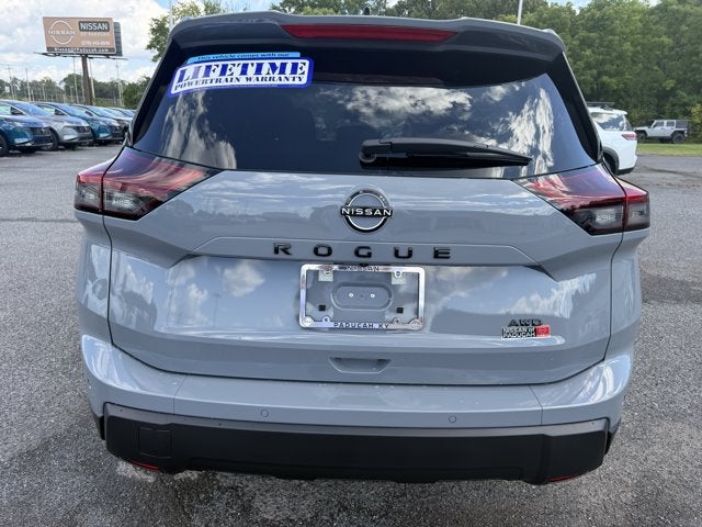 2026 Nissan Rogue Dark Armor