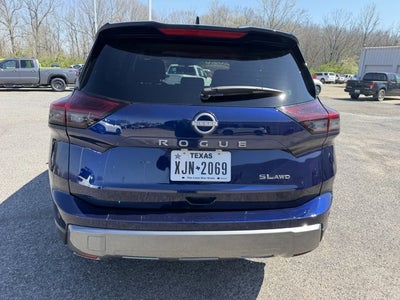 2026 Nissan Rogue SL