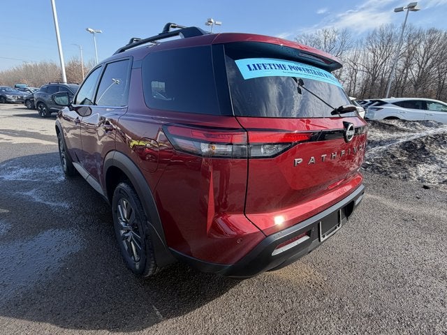 2026 Nissan Pathfinder SV