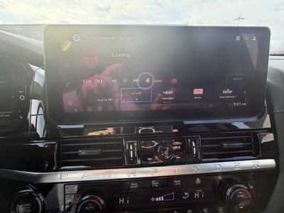 2026 Nissan Pathfinder SV