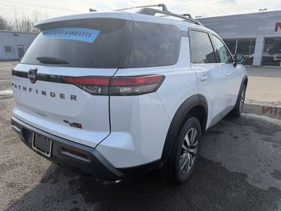 2026 Nissan Pathfinder SV