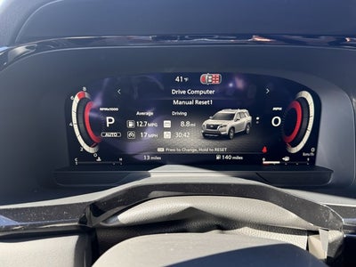 2026 Nissan Pathfinder SL