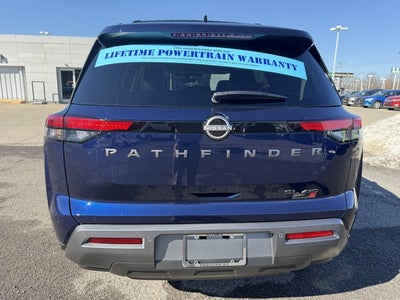 2026 Nissan Pathfinder SL