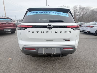 2026 Nissan Pathfinder Platinum