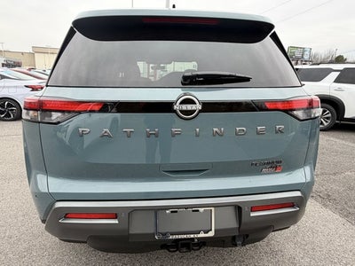 2026 Nissan Pathfinder Platinum