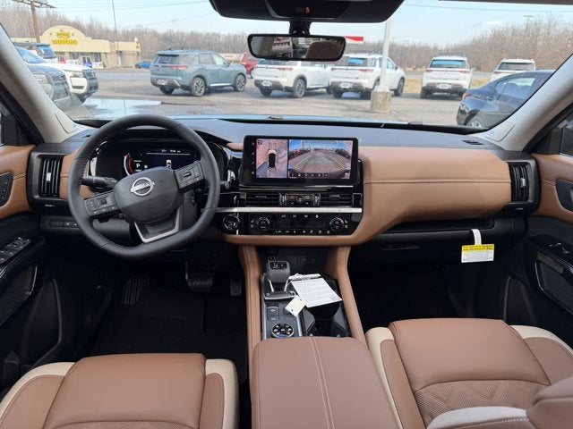 2026 Nissan Pathfinder Platinum