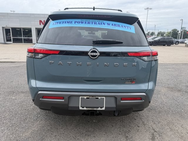 2026 Nissan Pathfinder Platinum