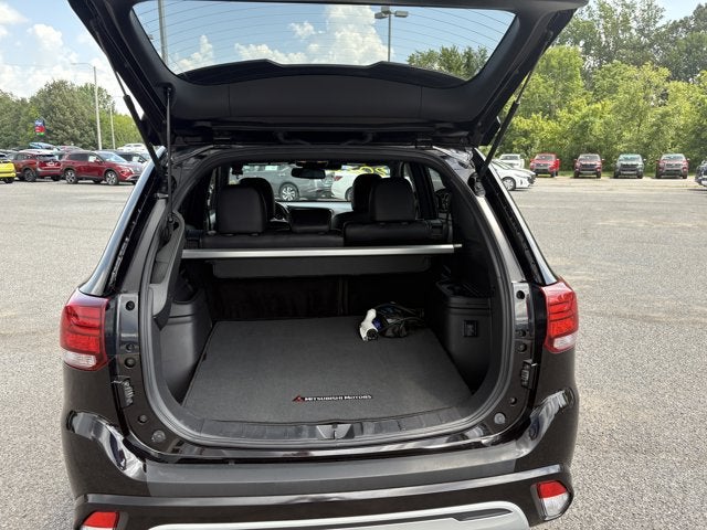 2022 Mitsubishi Outlander PHEV Base