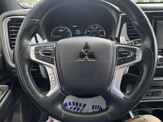 2022 Mitsubishi Outlander PHEV Base