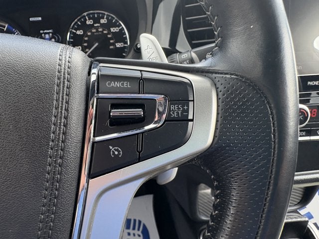 2022 Mitsubishi Outlander PHEV Base