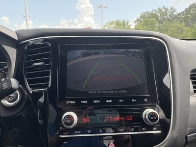 2022 Mitsubishi Outlander PHEV Base