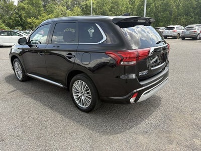 2022 Mitsubishi Outlander PHEV Base