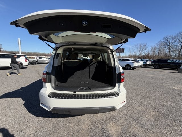 2022 Nissan Armada SL