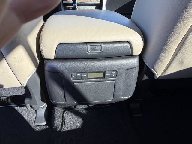 2022 Nissan Armada SL