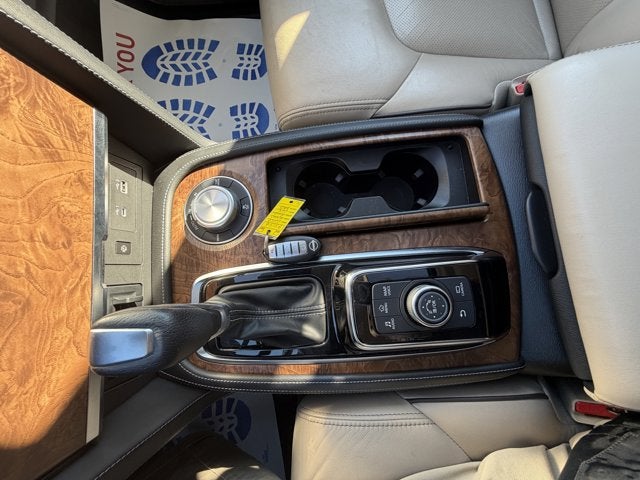 2022 Nissan Armada SL