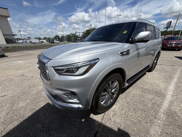 2022 INFINITI QX80 LUXE