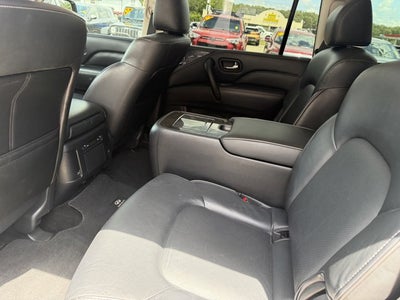 2022 INFINITI QX80 LUXE