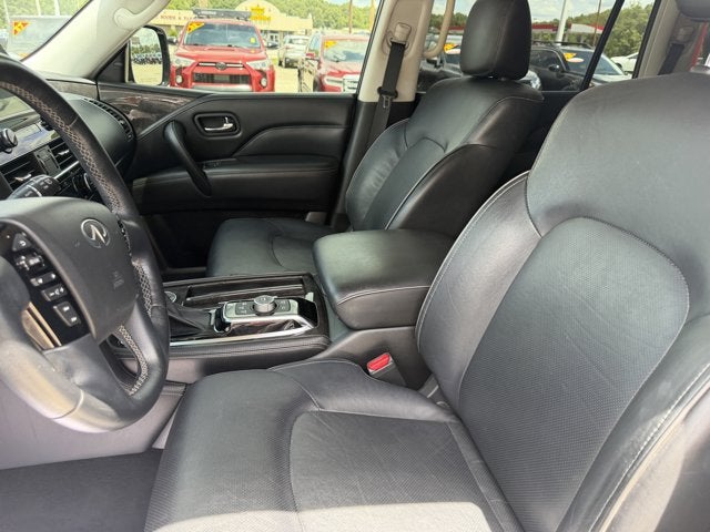 2022 INFINITI QX80 LUXE